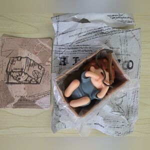 Pop Mart Hirono Echo Series Figures - Caught You